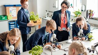 Students using some of the best microscopes for students